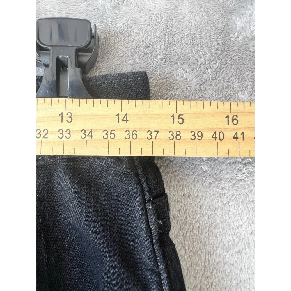 Levis levi men